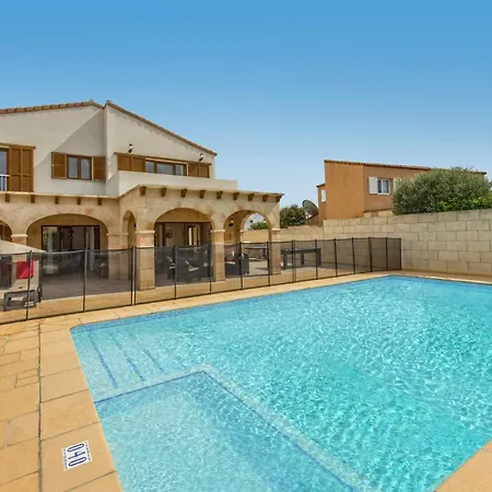 Candela 4 Bedroom Villa, Cala'n Forcat Villa *