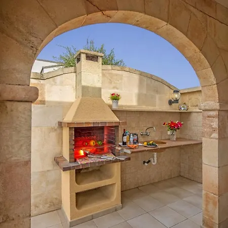 Candela 4 Bedroom Villa, Cala'n Forcat