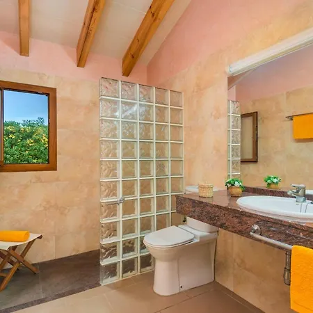 Candela 4 Bedroom Villa, Cala'n Forcat Villa