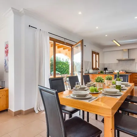 Villa Candela 4 Bedroom Villa, Cala'n Forcat