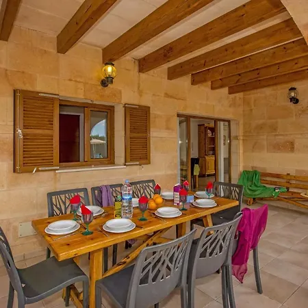 Candela 4 Bedroom Villa, Cala'n Forcat Villa