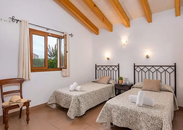 Candela 4 Bedroom Villa, Cala'n Forcat *